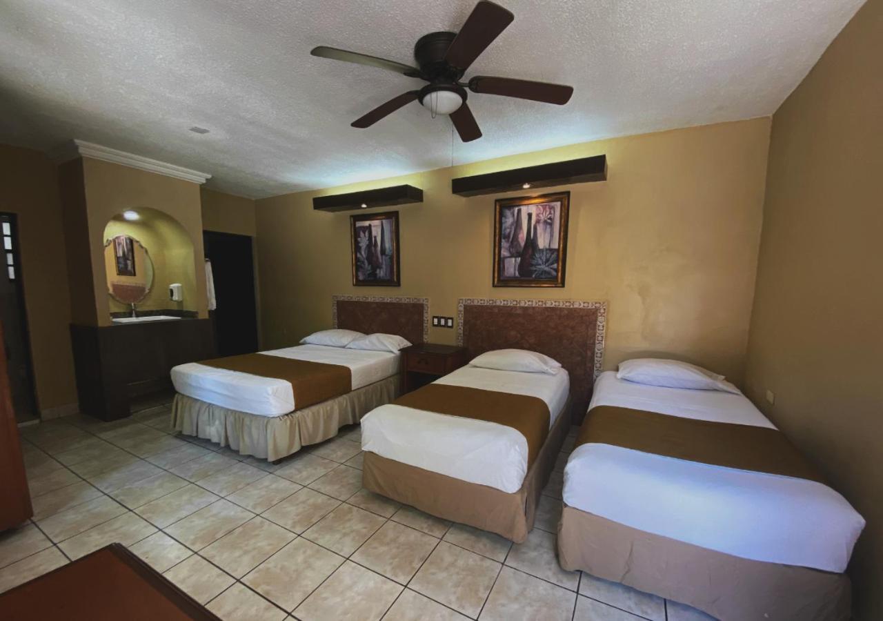 מטמורוס Hotel Hacienda Del Viejo מראה חיצוני תמונה