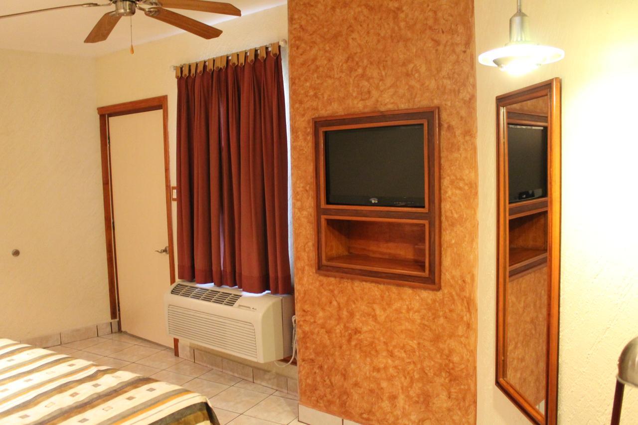 מטמורוס Hotel Hacienda Del Viejo מראה חיצוני תמונה